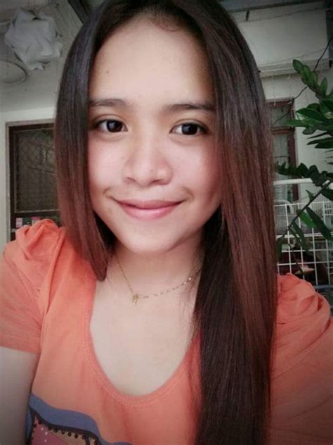 The Hottest Filipina Girls Live on Cam .